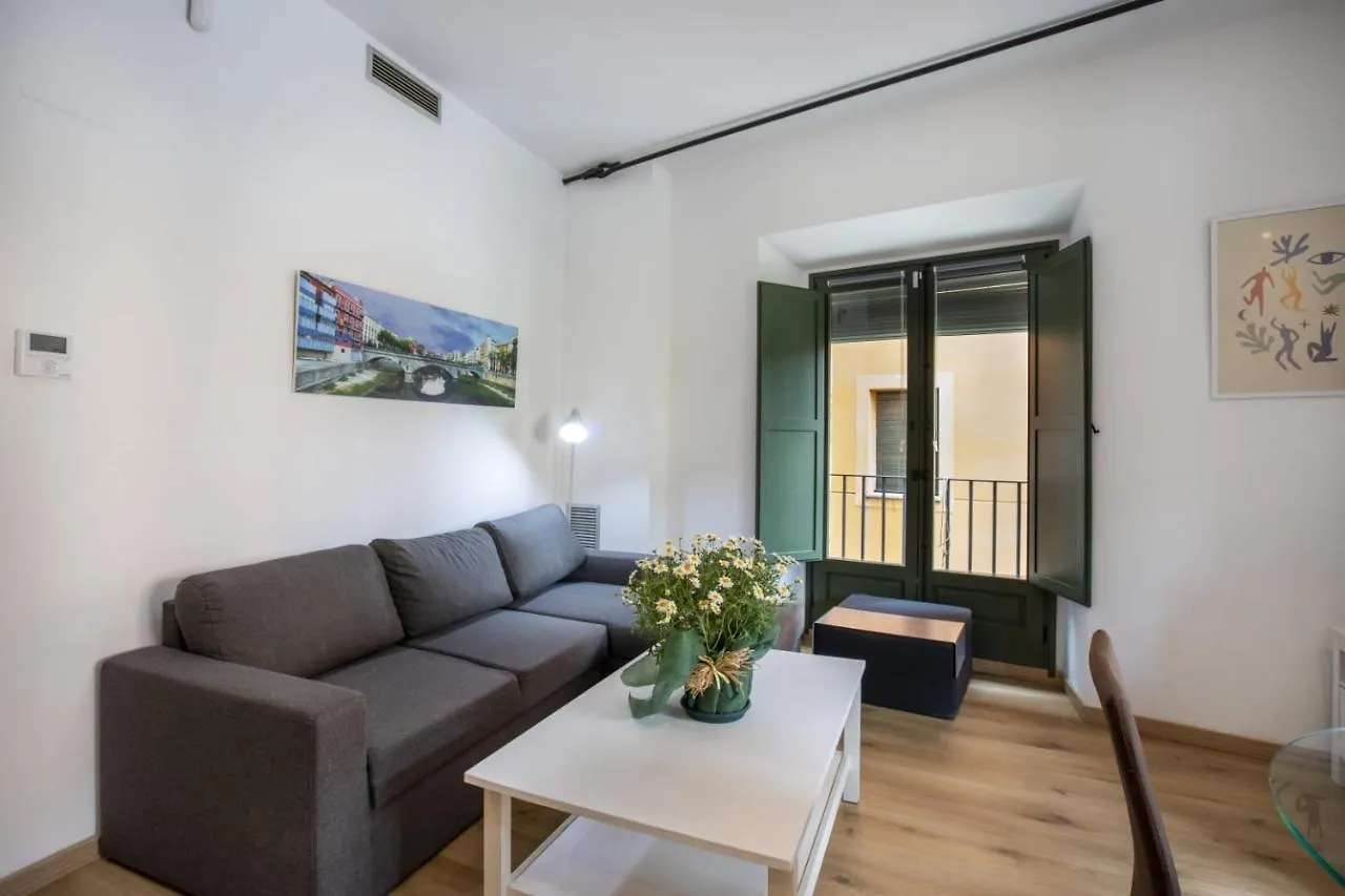 Apartament Al Cor Del Barri Vell De Girona Apartman